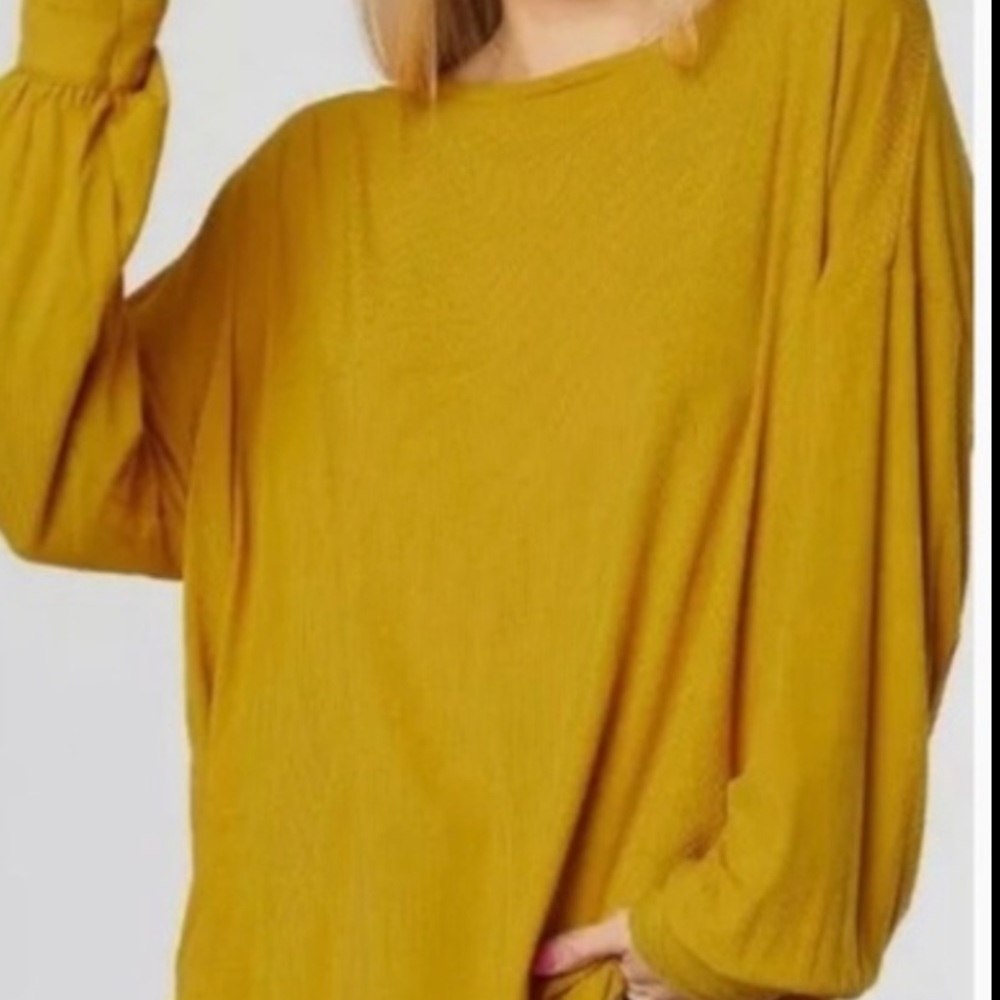 Free People Twisted Back Top 🥳🛍Host Pick🥳🛍 - Picture 5 of 14